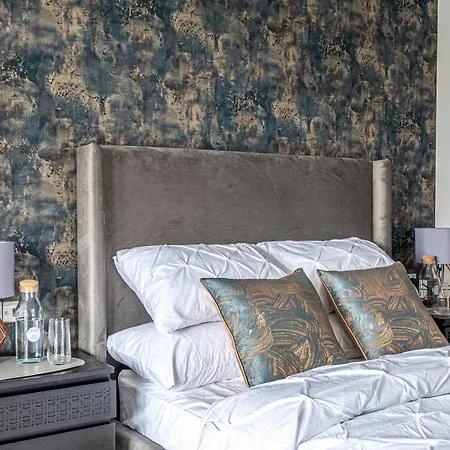 Centre 2br - Luxury With Private Terrace Leeds (West Yorkshire)