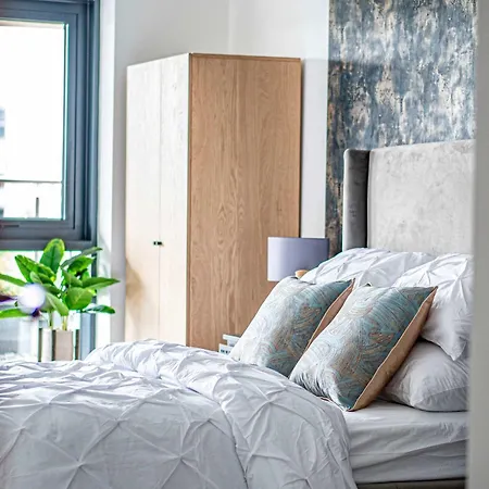 Centre 2br - Luxury With Private Terrace Apartament