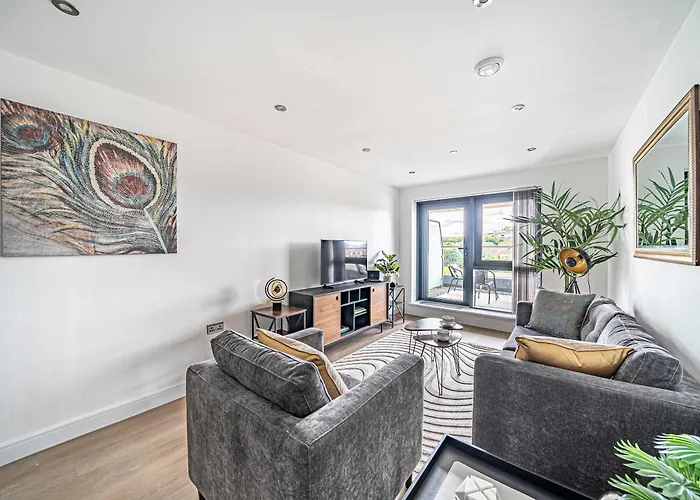 Centre 2br - Luxury With Private Terrace リーズ