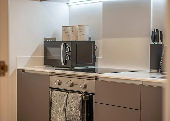 Centre 2br - Luxury With Private Terrace Leeds (West Yorkshire)