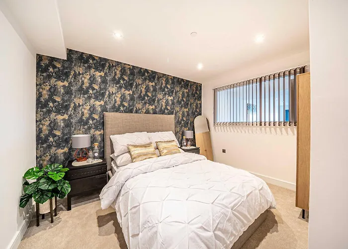 Centre 2br - Luxury With Private Terrace Apartment Leeds (West Yorkshire)