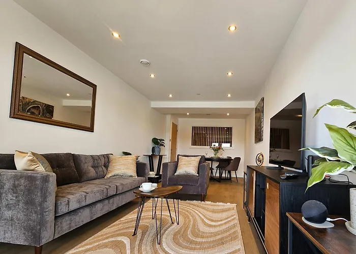 Centre 2br - Luxury With Private Terrace